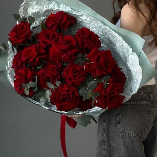 Букет из красной розы