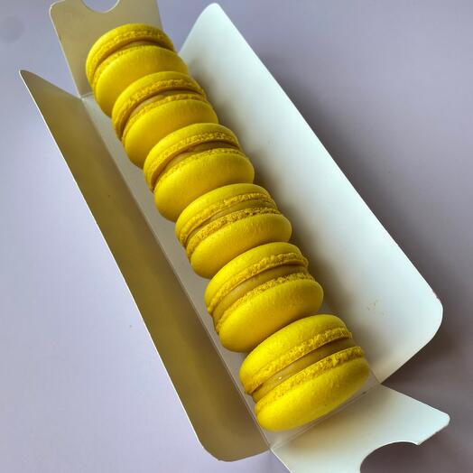 Macaron 6 piezas como regalo (mango-maracuyá)