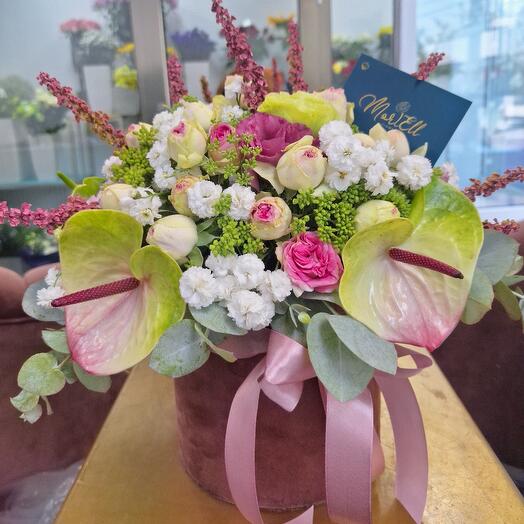 Цветы в коробке343