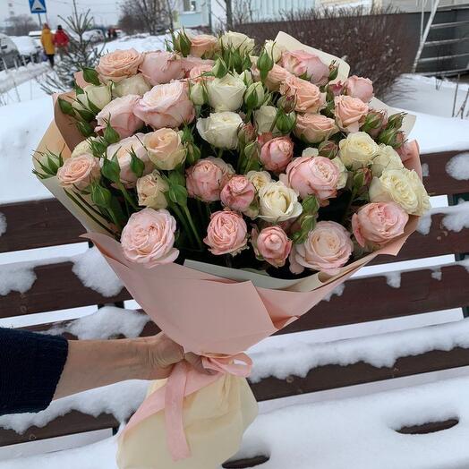 Букет из куставой розы с доставкой