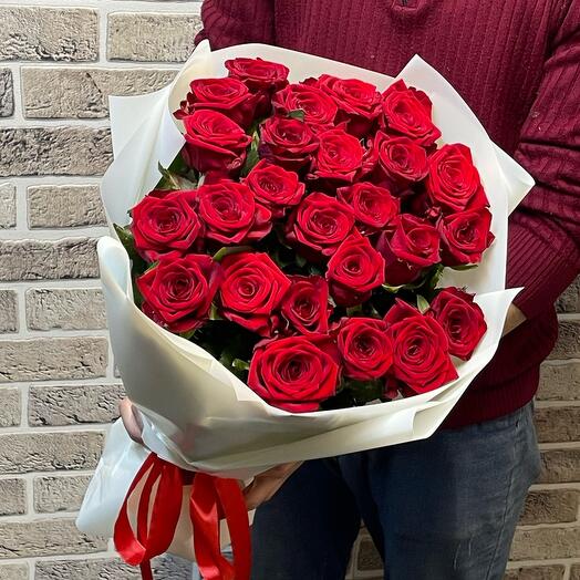 Red roses (25