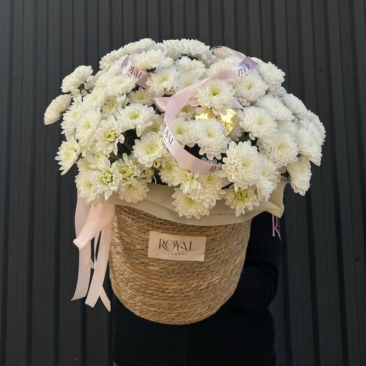 Кашпо из хризантем