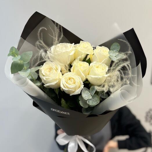 7 стильных белых роз 🖤