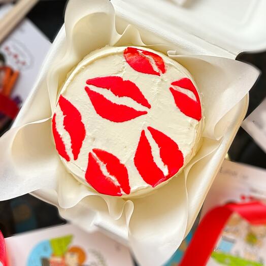 Бенто-торт поцелуи на 14 февраля парню мужу мужчине