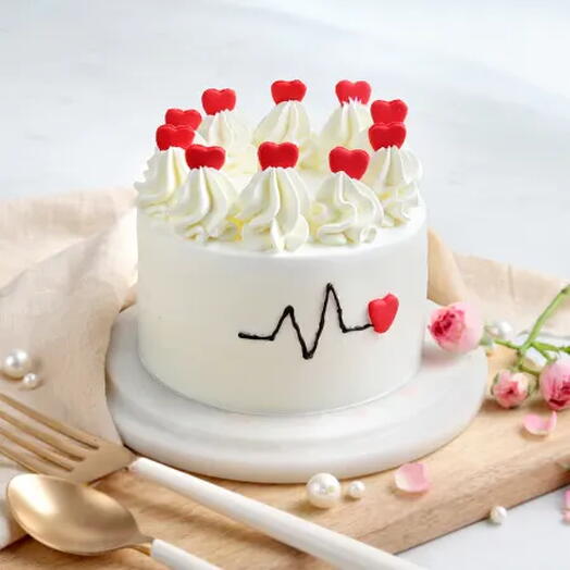 Love red heart cake