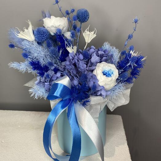 Сухоцветы в синих оттенках
