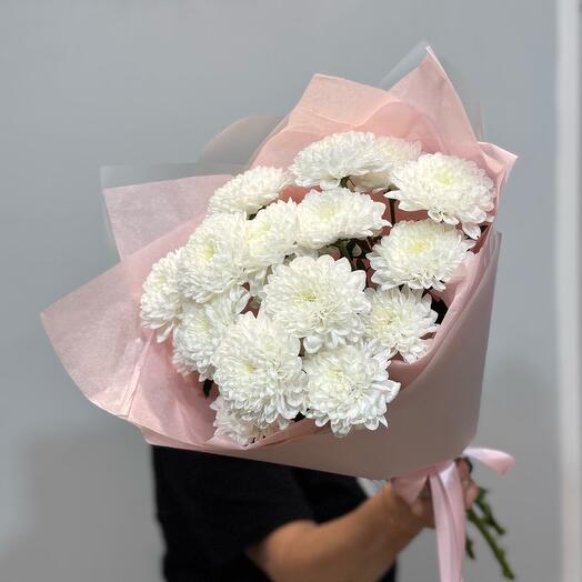 Монобукет из 3х белых кустовых хризантем