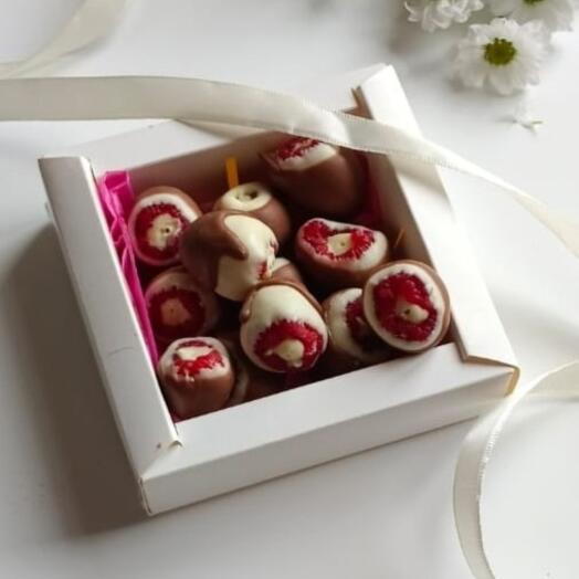 Малина в шоколаде 150 грамм