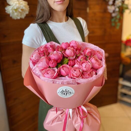 Букет из кустовых пионовидных роз Silva Pink