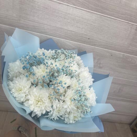 Delicate chrysanthemums