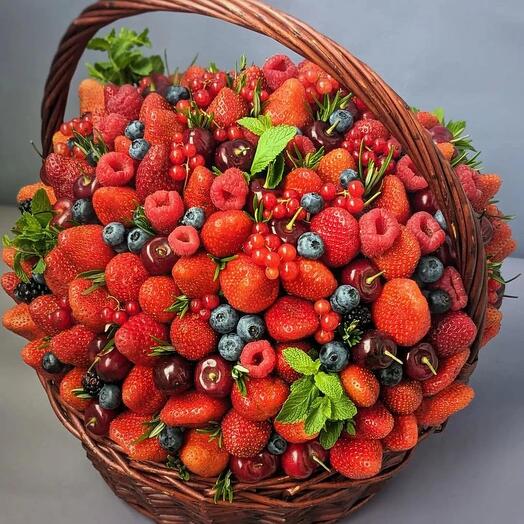 Ягодная корзинка