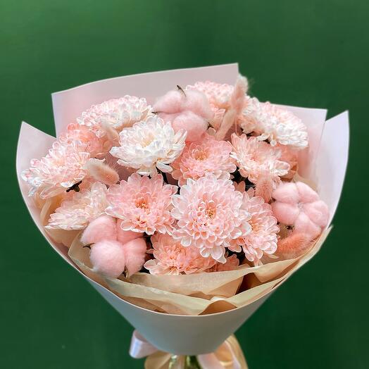 A delicate bouquet as a gift for your beloved