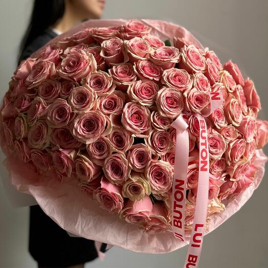 Букет "101 роза джералдин"