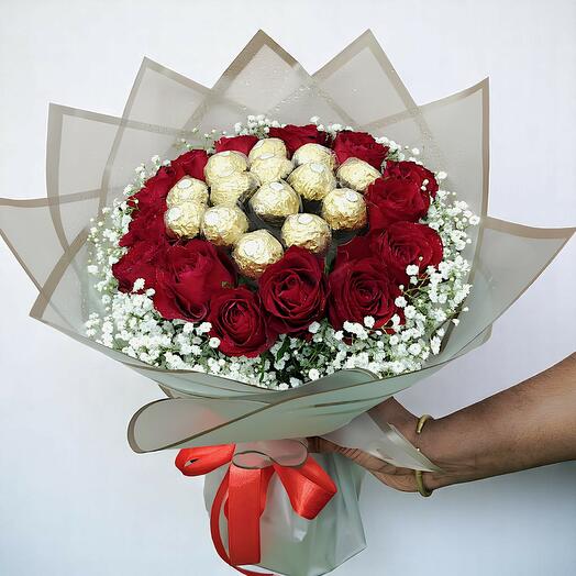 Golden Love Rose   Ferrero chocolate Bouquet