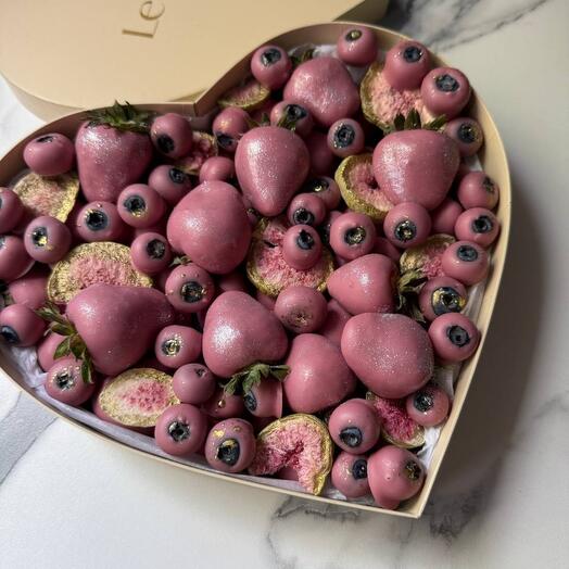 Heart of berries