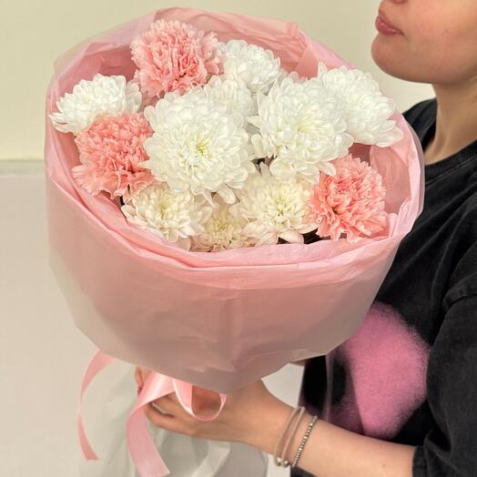 Букетик хризантемы и диантуса