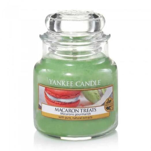 Аромасвеча Yankee Candle "Макаруны"
