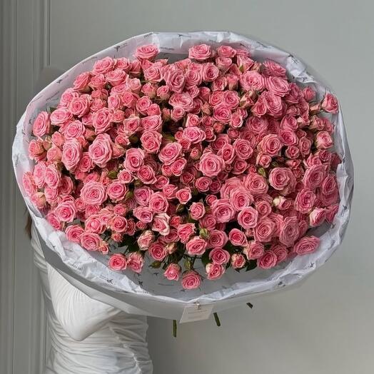 Букет из 29 кустовых  роз