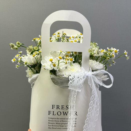 Цветы в коробке🌼