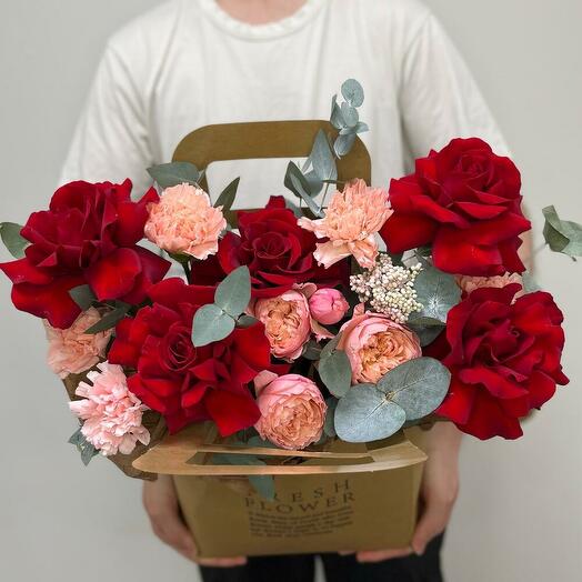 Peony-shaped | French | Red Rose