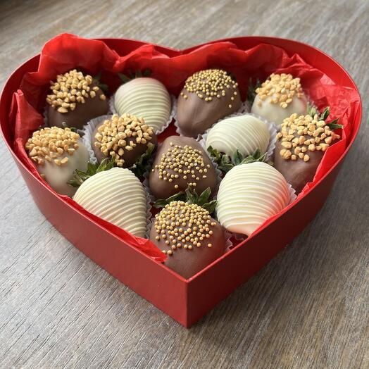 Красное сердце Клубника в шоколаде