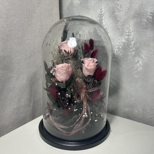 Цветы под куполом