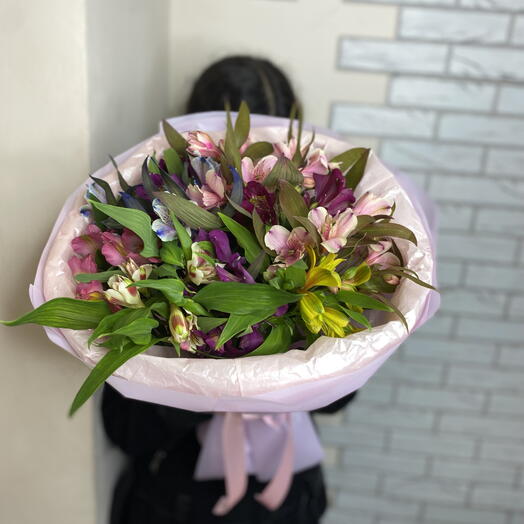 Букет из альстромерии🌸