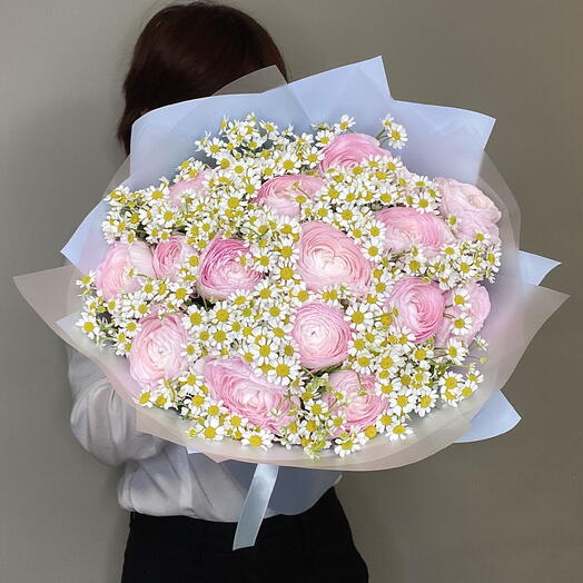 Ромашки с ранункулюсами