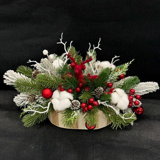 Новогодняя композиция "Рождественский олень"