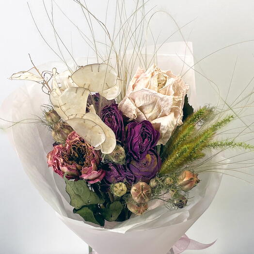 A bouquet of dried flowers