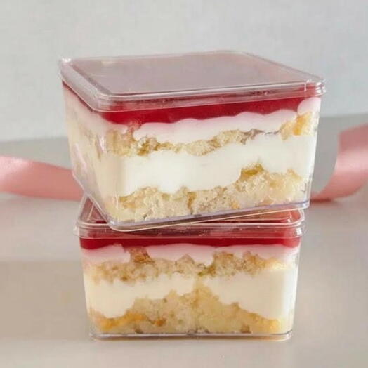 Кейк бокс 2 шт, cake in box, торт в боксе, саке to go клубничный