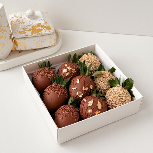 Клубника в шоколаде класический набор 🍓