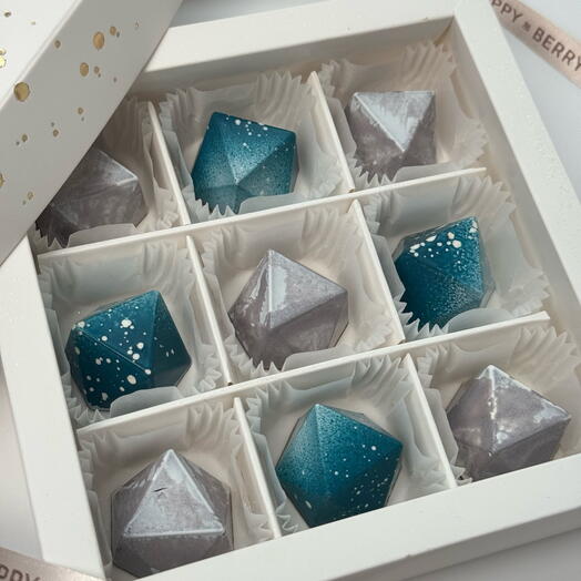 Конфеты ручной работы «Холодное сердце» 9 штук