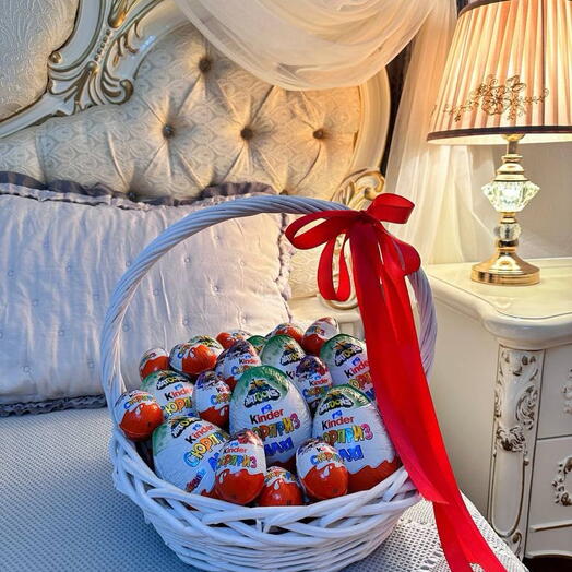 Корзина киндер сюрприз