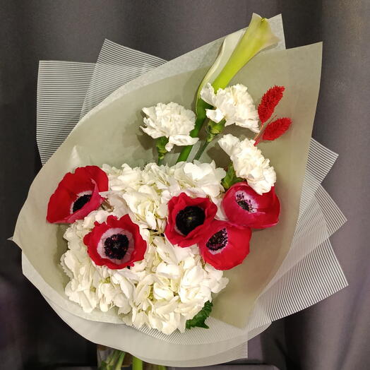 Гортензия с анемонами