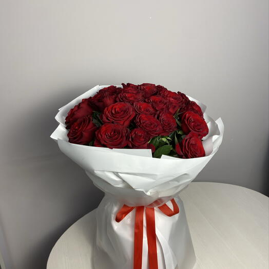 Красные розы