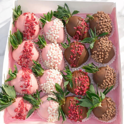 Клубника в шоколаде (16 шт)
