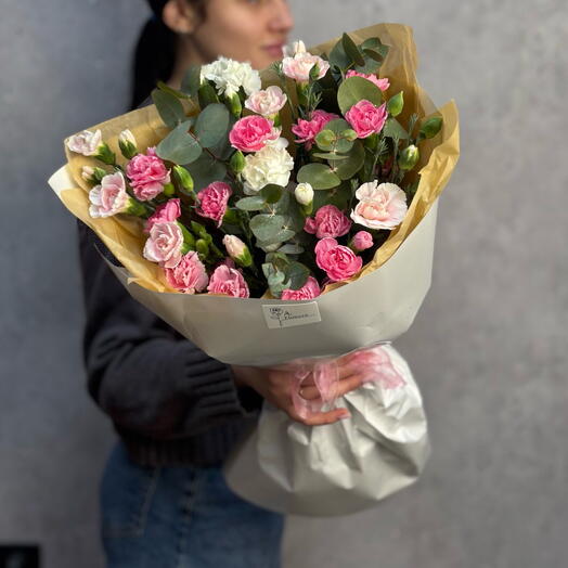 Букет из кустовых диантусов