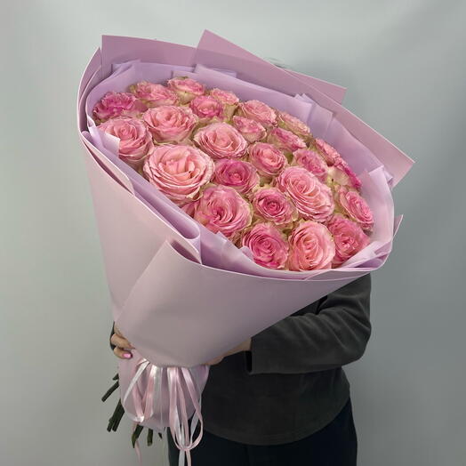 25 Нежных Роз Эквадор 🌸