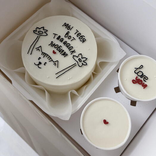 Бенто торт 500 гр. и 2 стаканчика по 110 гр. (трайфл/ cake to go) на день рождения для мужчины/девушки