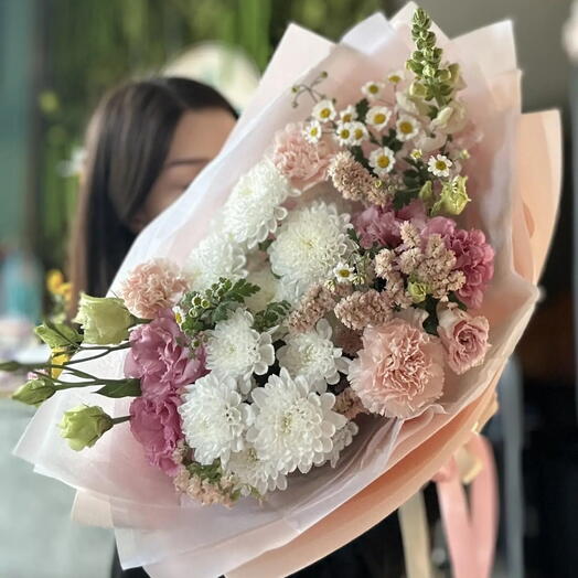 Весенний букет с эустомой 🌸