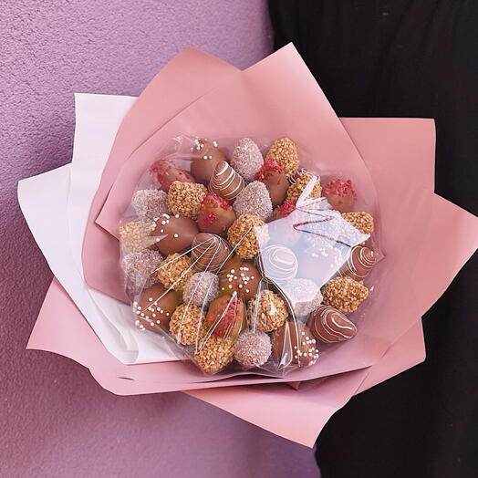 Клубника в шоколаде букет «biscuit»