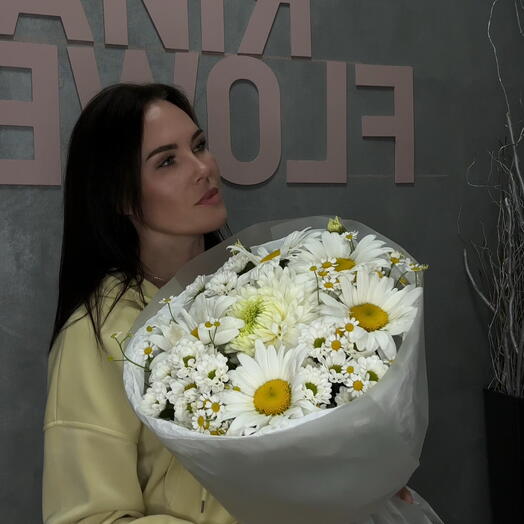 Летний букет с ромашками
