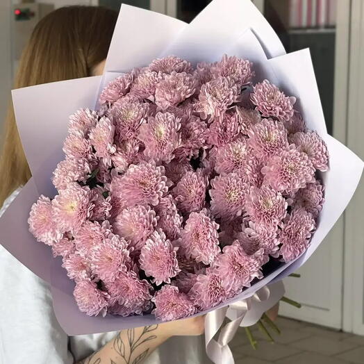 Букет из 13 кустовых хризантем сорта Фабиен