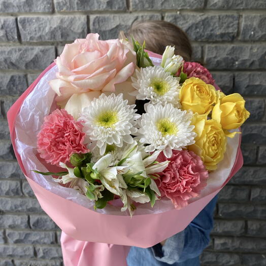 Дофаминовый букет с желтой пионовидной кустовой розой💛🌸