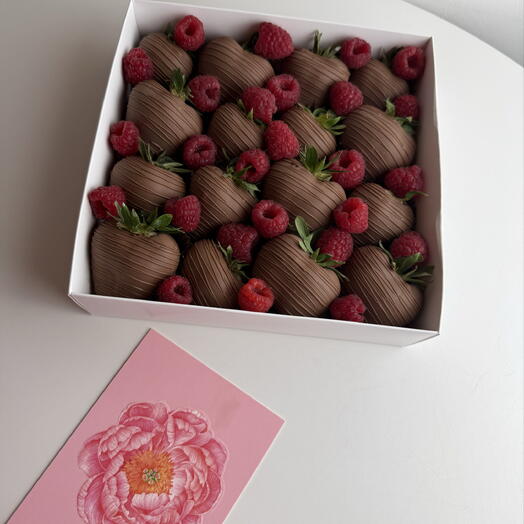 Juego de Fresas cubiertas de chocolate 3