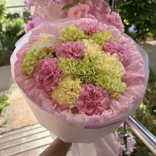 Дофаминовый букет из стойких диантусов 😍