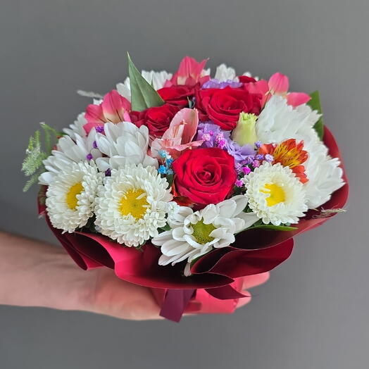 Мини композиция из микс цветов