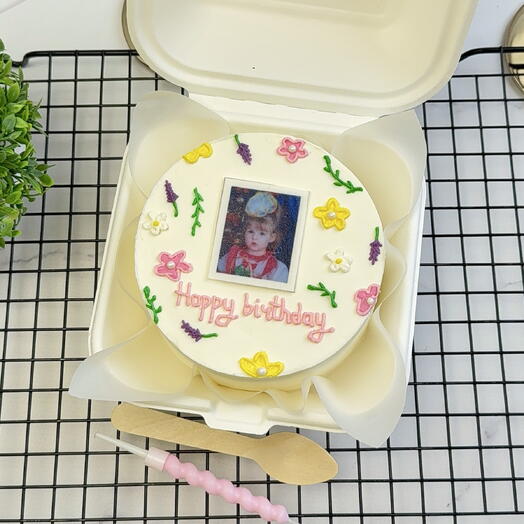 Бенто-торт на день рождения с фото,цветами «Happy Birthday