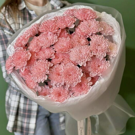 Букет из 7 веточек хризантем в оформлении 💞